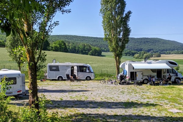 Naturcamp Thulba Panoramaplätze Camper im Naturcamp Thulba